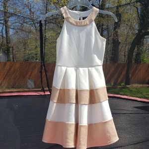 Girl's sleeveless dress